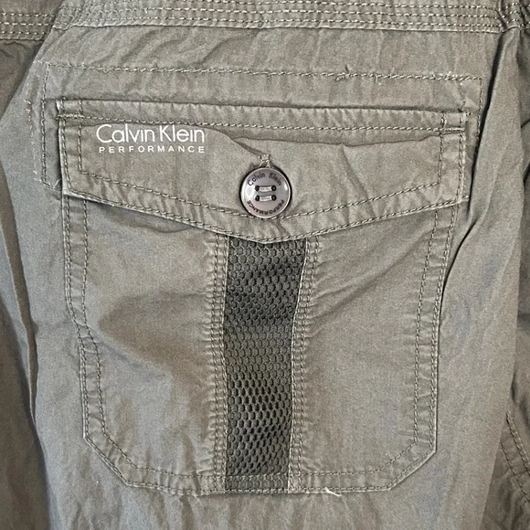 Calvin Klein Performance Green Active Capris - Picture 4 of 5